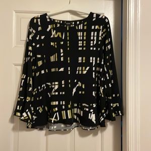 Alfani Black Top Size Large.